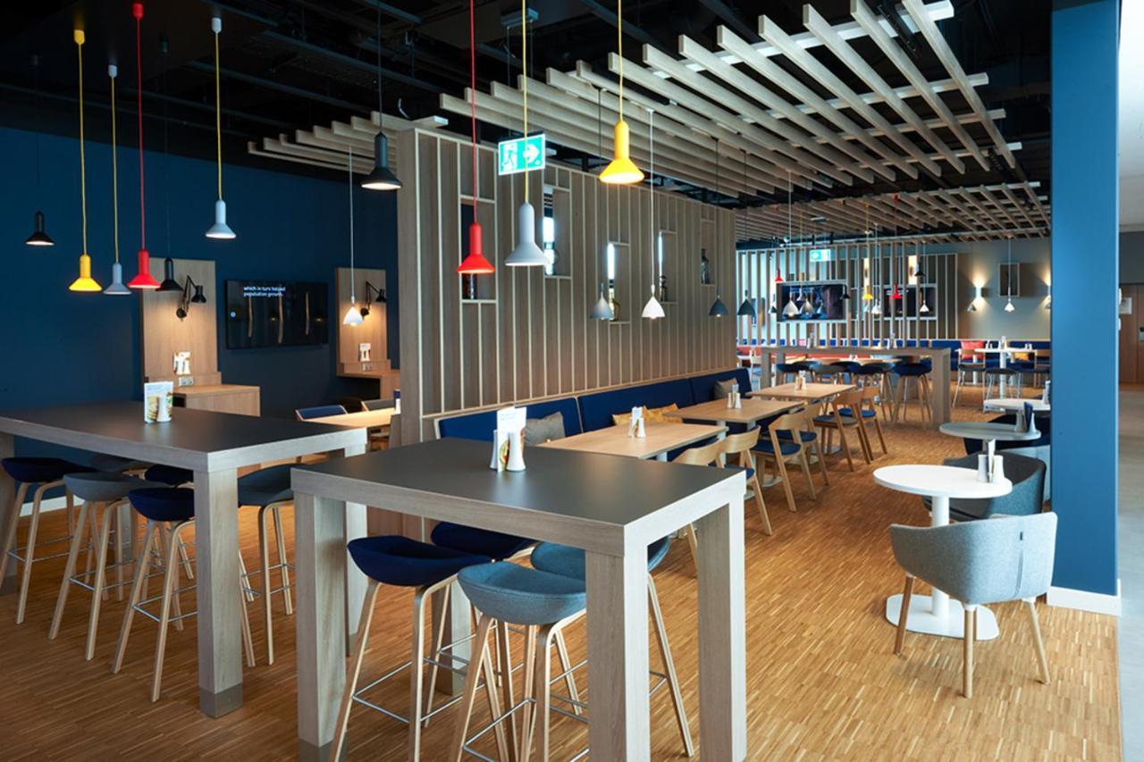 Holiday Inn Express & Suites - Basel - Allschwil By Ihg Exteriör bild